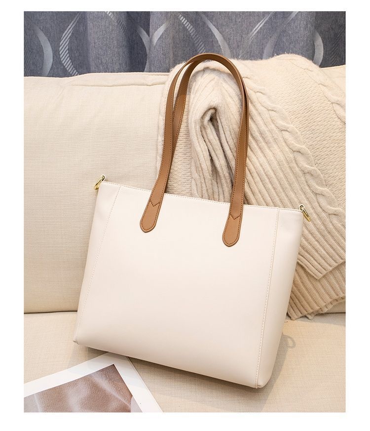 Женская искусственная кожа большой емкости Tote сумка с плюшевым мишкой Шарм